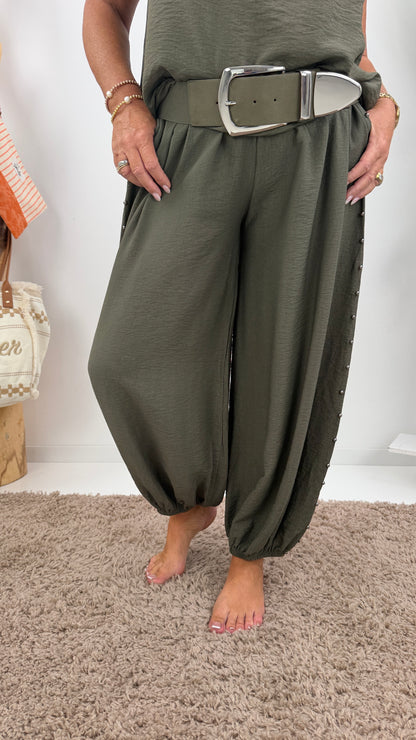 Hose in Khaki