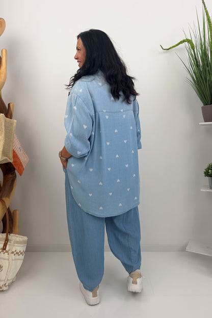 Feminine Bluse in Light Blue (40-46)