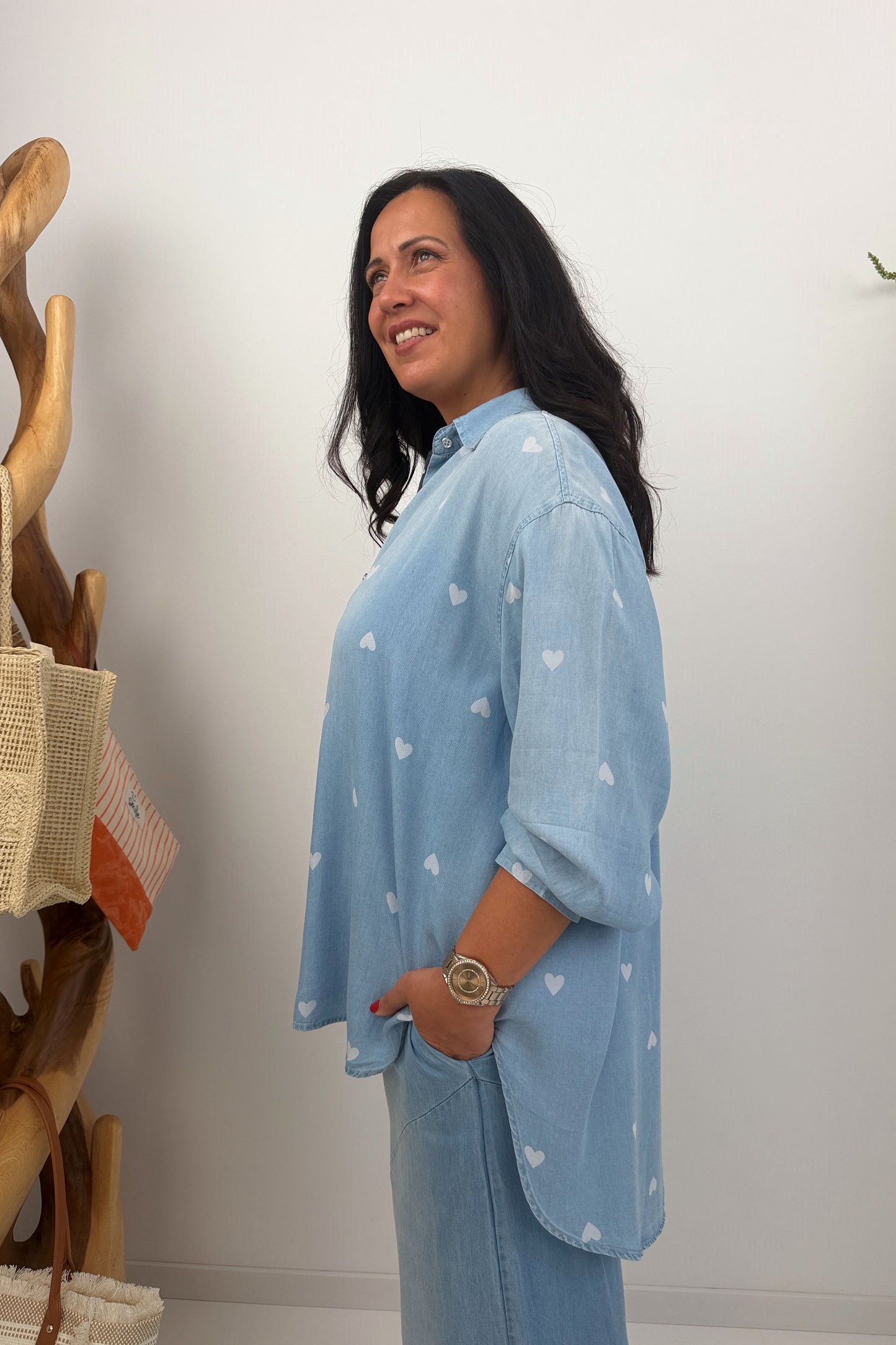 Feminine Bluse in Light Blue (40-46)