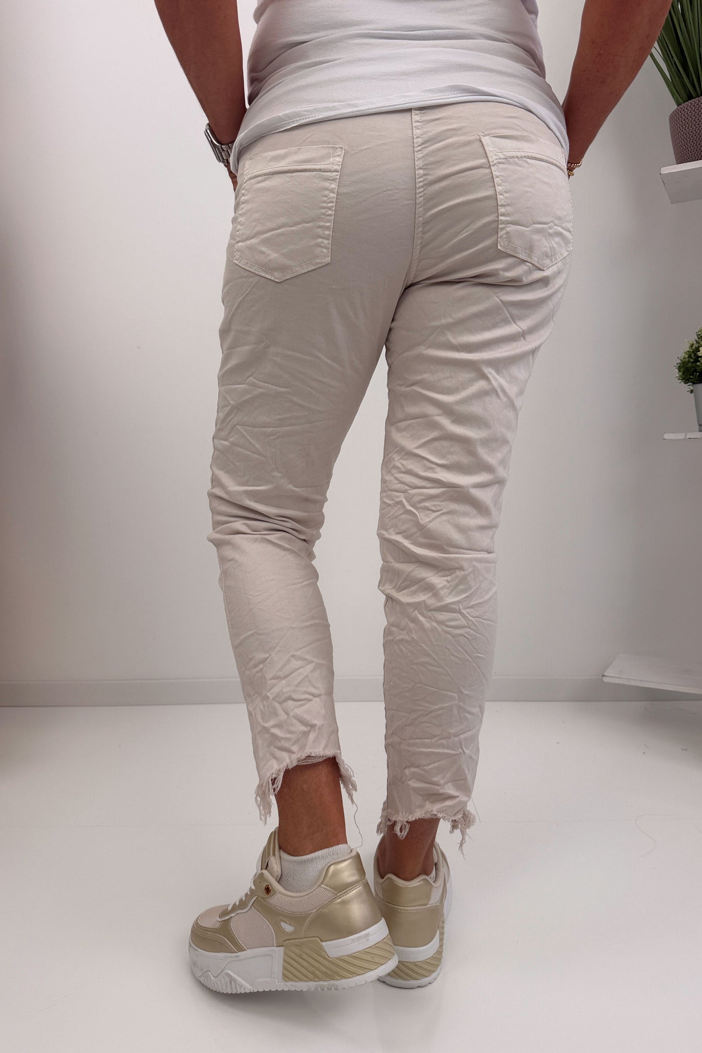 Stylische Joggpant in Beige (38-42)