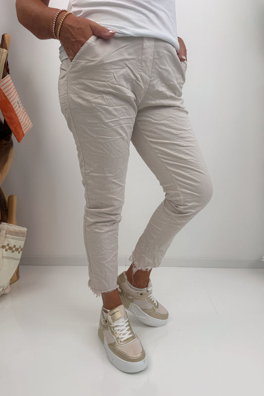 Stylische Joggpant in Beige (38-42)