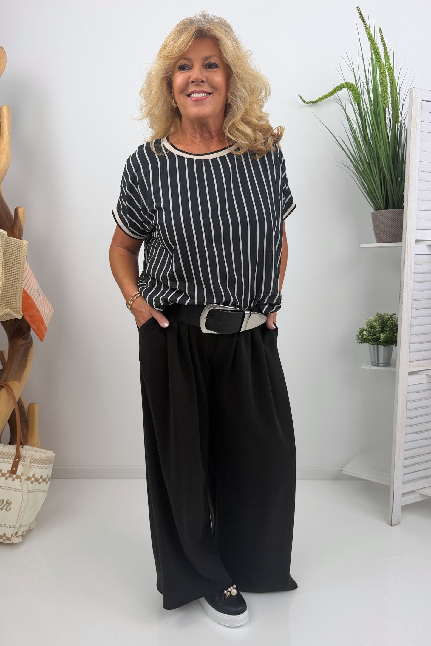 Elegante Hose in Schwarz (38-42)