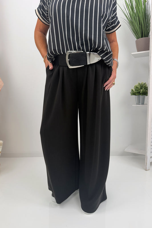 Elegante Hose in Schwarz (38-42)