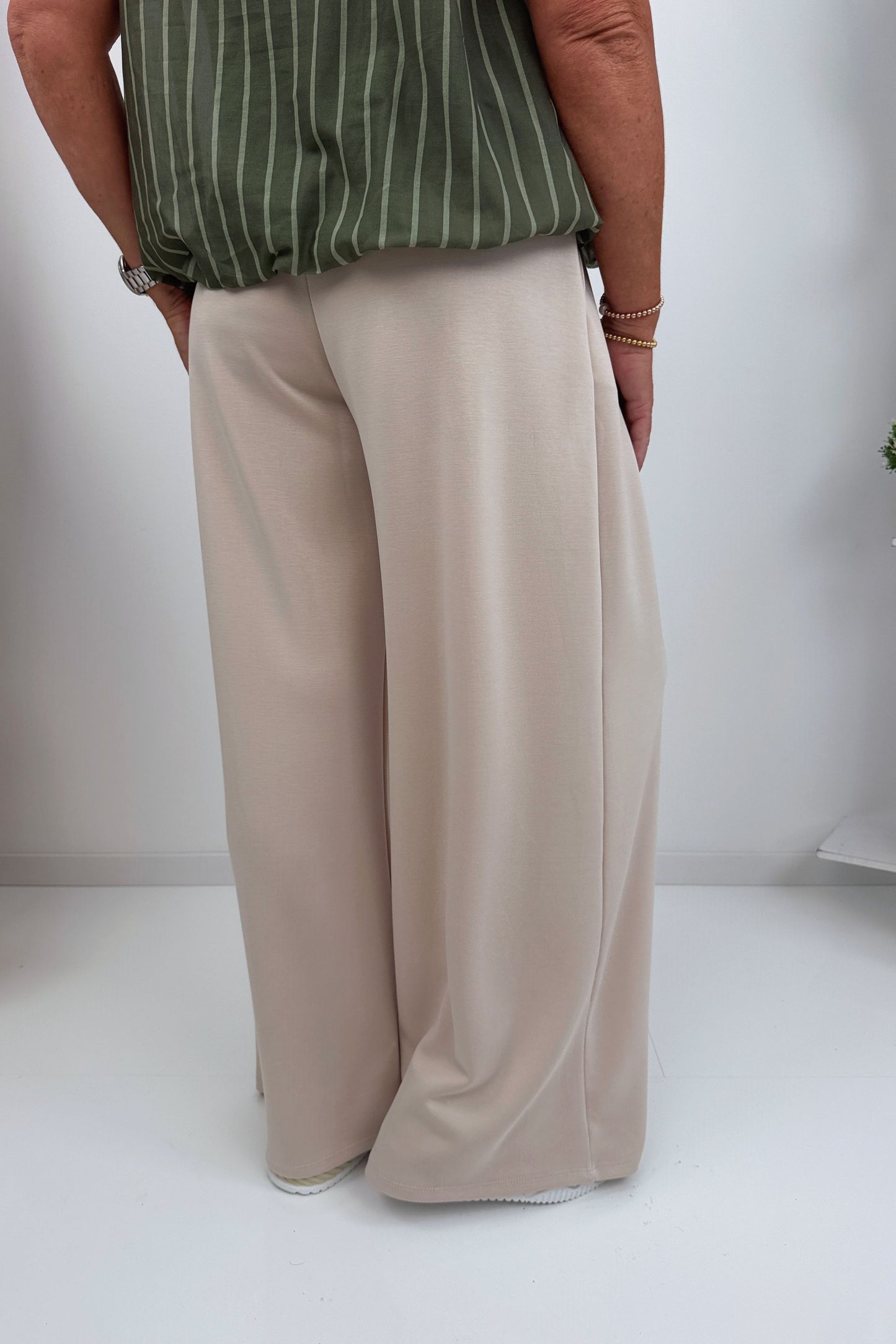Elegante Hose in Beige (38-42)