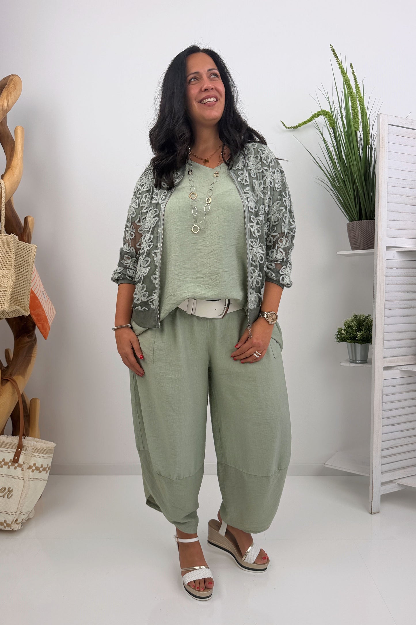 Moderner Blouson in Khaki (38-44)