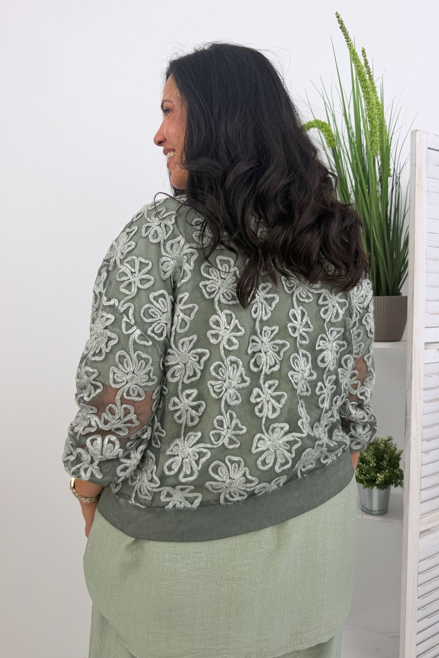 Moderner Blouson in Khaki (38-44)
