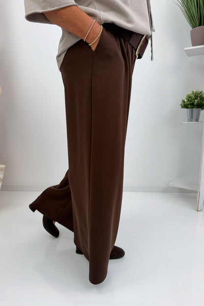 Elegante Hose in Schoko (38-42/44)
