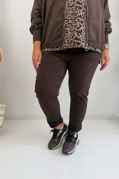 Stylische Sweatjacke in Chocolate (40-44/46)