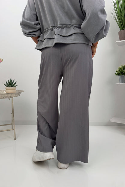Bequeme Hose in Grau (38-42)