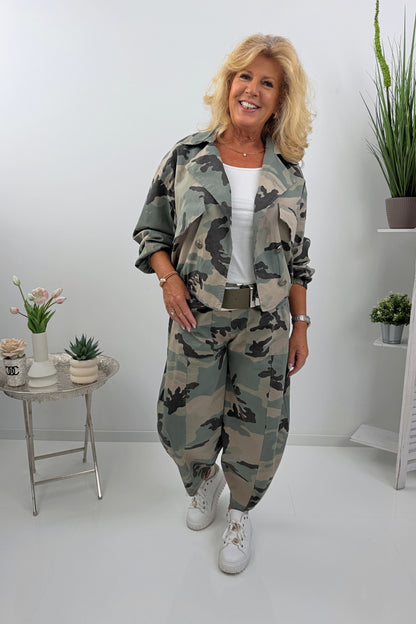 Modische Jacke im angesagten Khaki-Camouflage-Design (38-44)