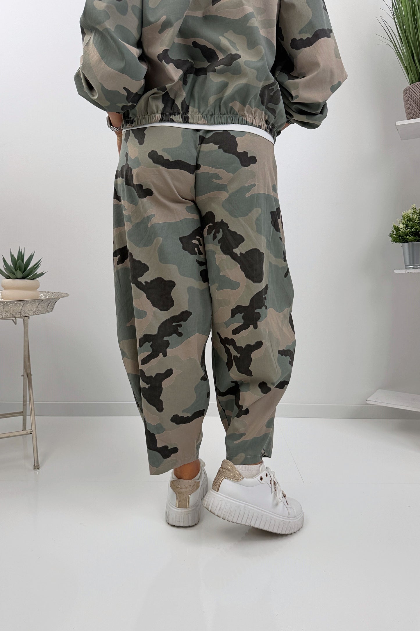 Modische Hose im angesagten Khaki-Camouflage-Look (38-42)