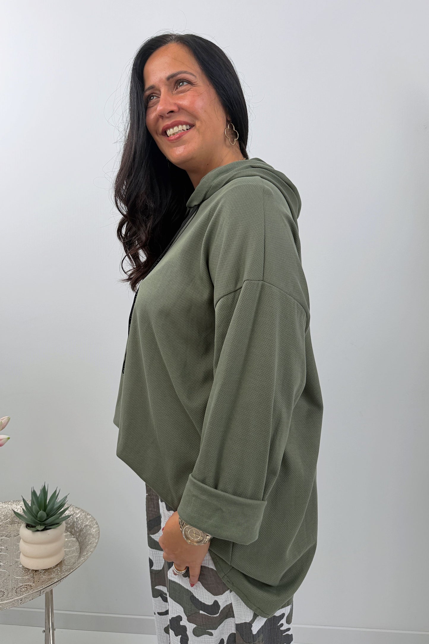Stilvolles Sweatshirt in Military Green (42-46)