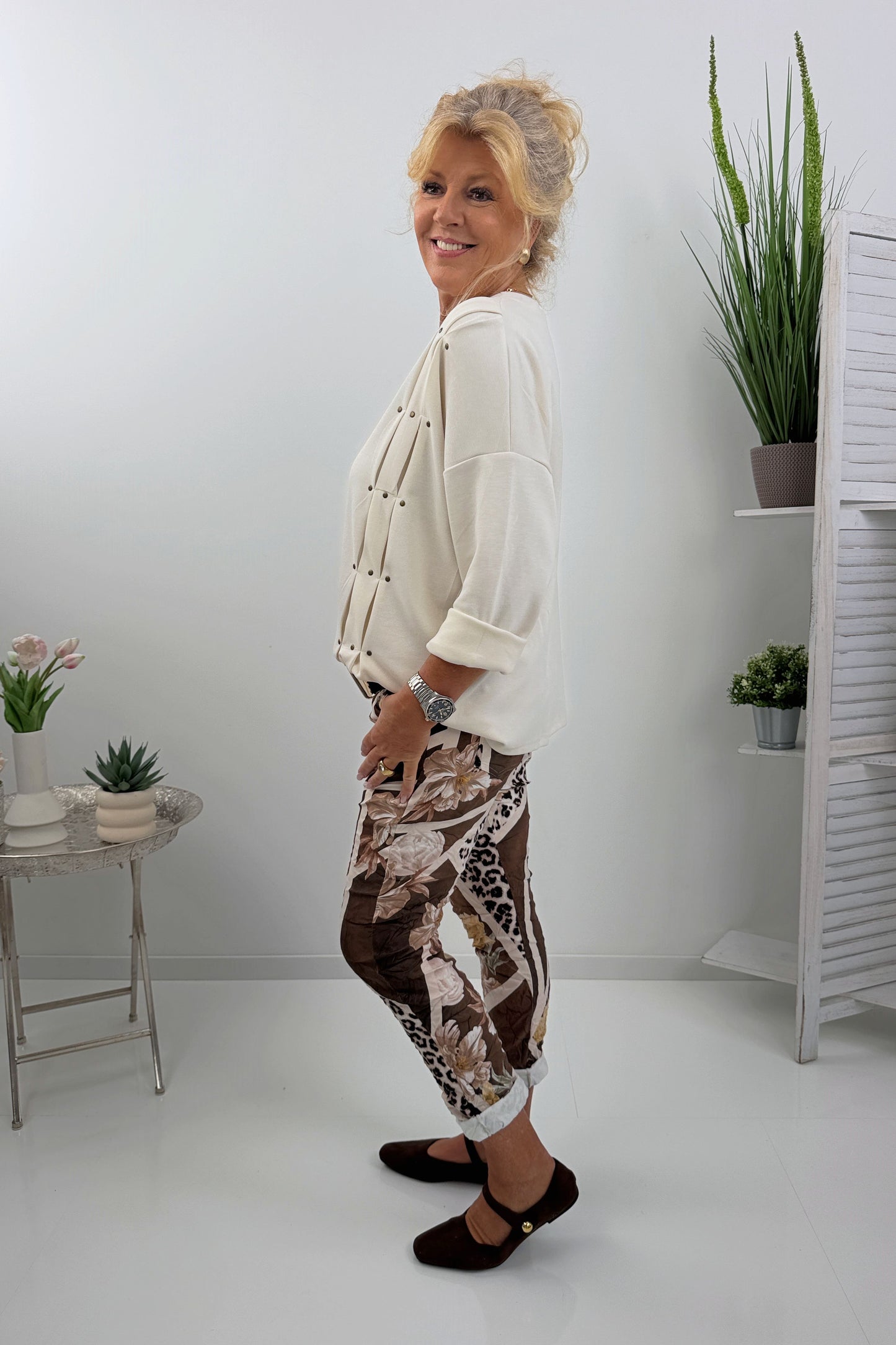 Lässiges Sweatshirt in der Trendfarbe Butter (38-44)