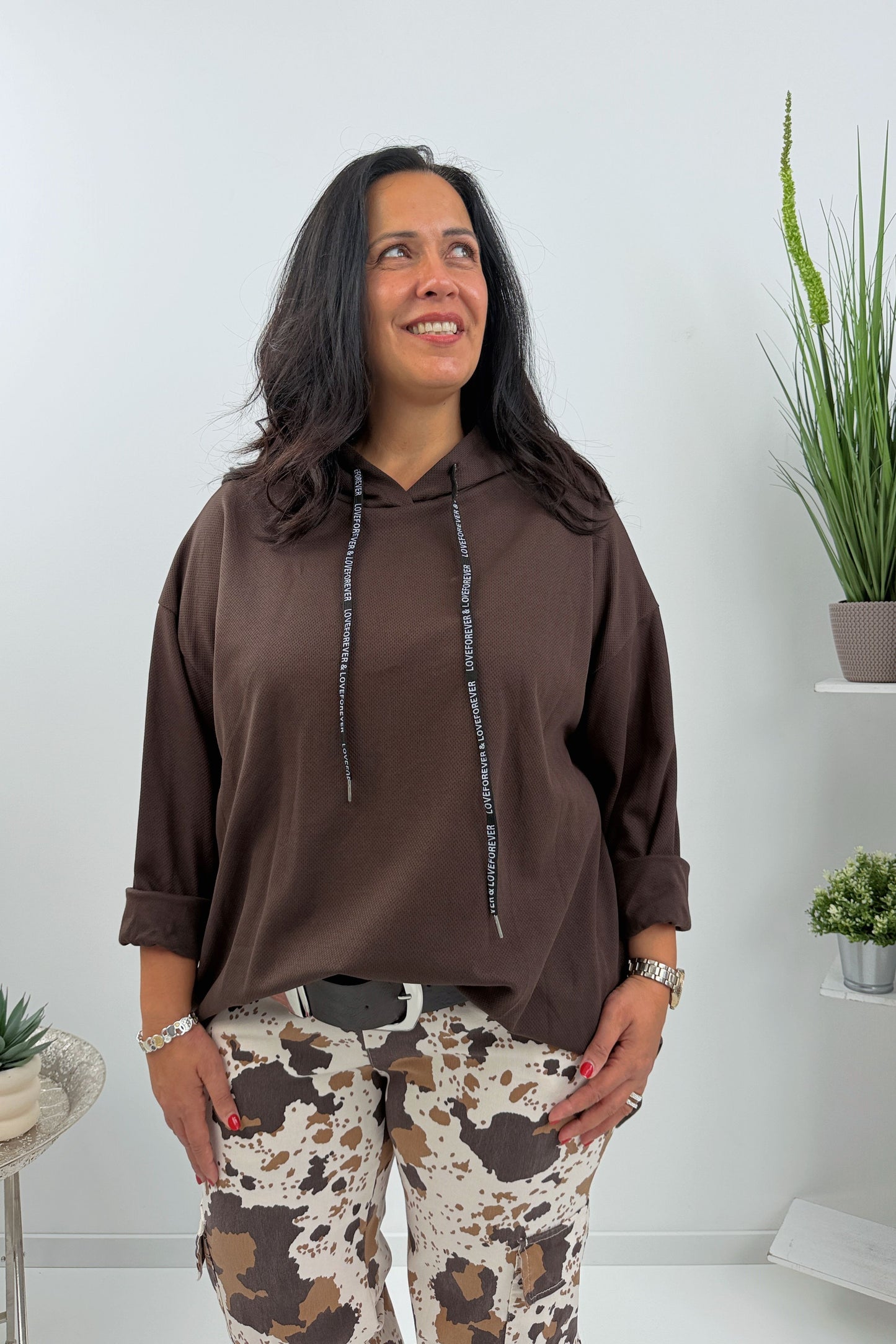 Stilvolles Sweatshirt in der Trendfarbe Chocolate (42-46)