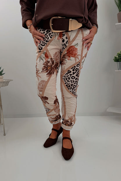 Joggpant im außergewöhnlichen Creme-Bunt-Design (38-42)