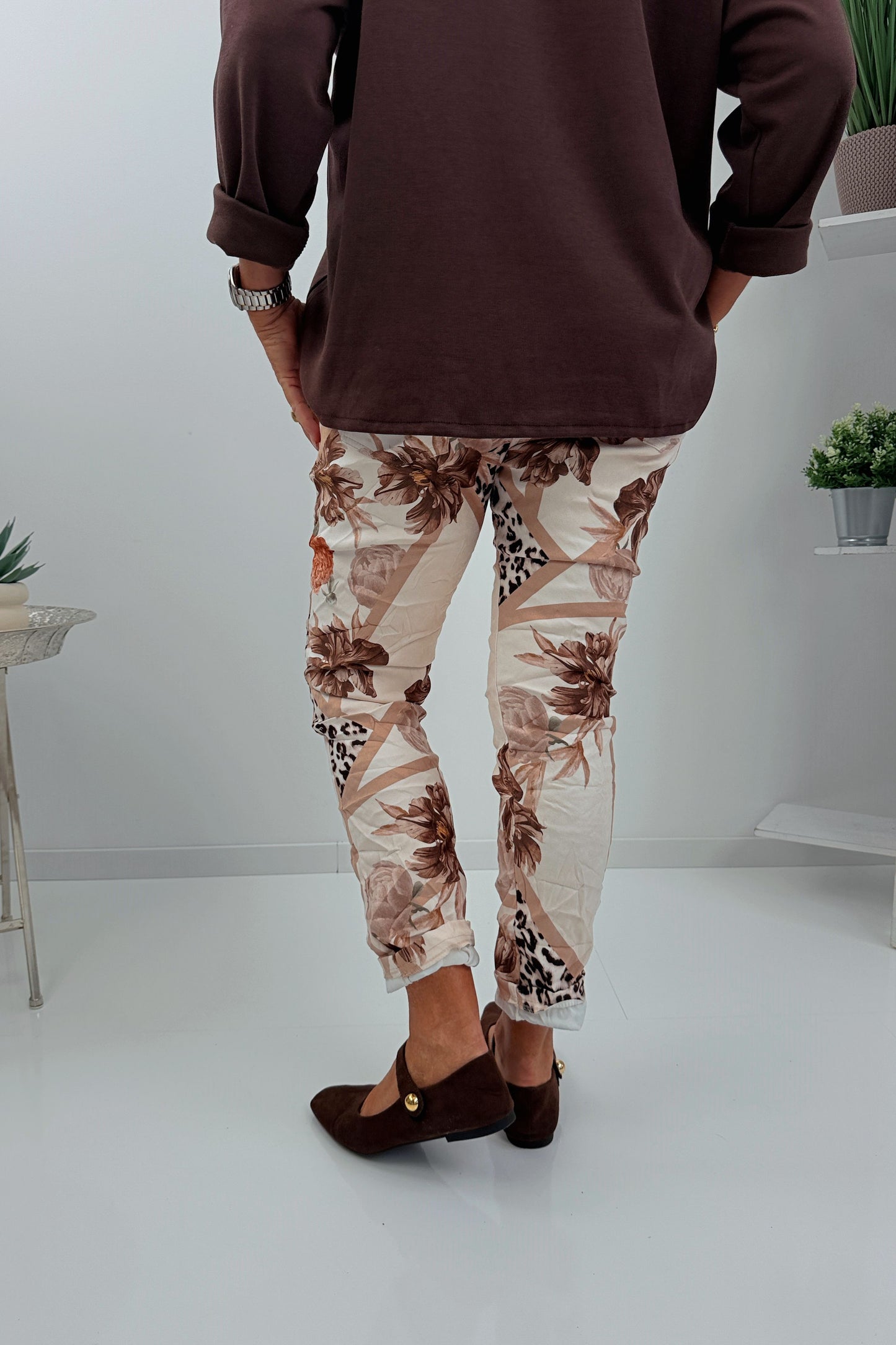 Lässiges Sweatshirt in Chocolate (38-44)