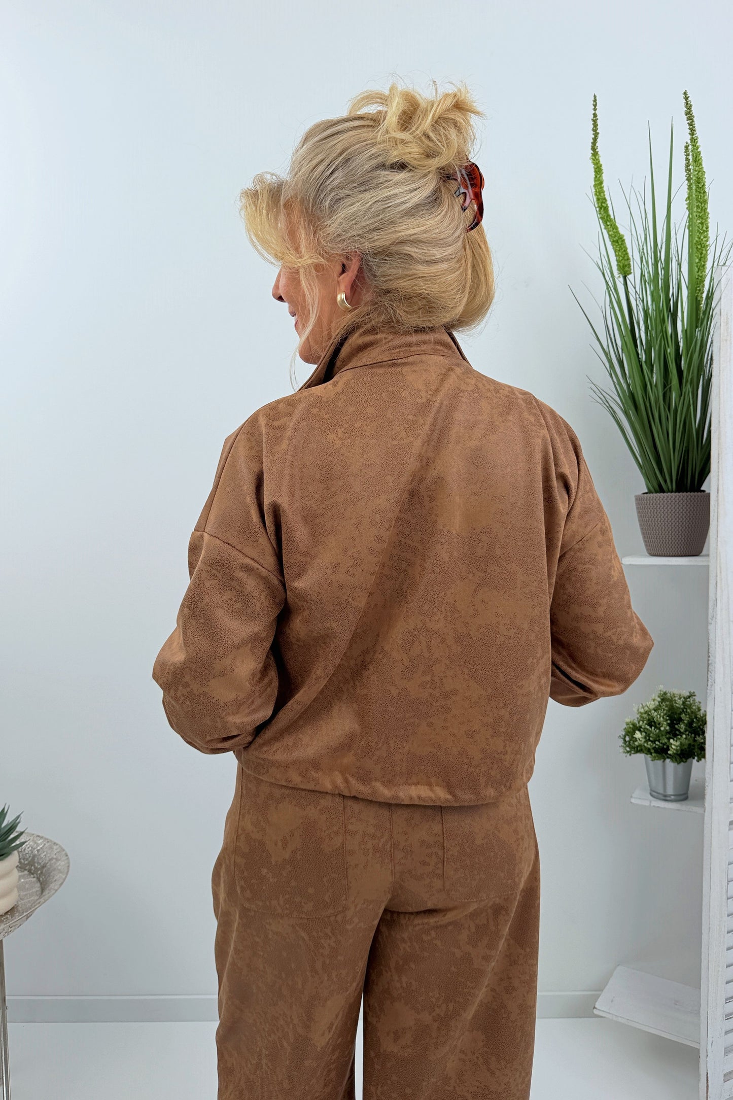 Stilvolle Jacke in der Farbe Cognac (38-44)