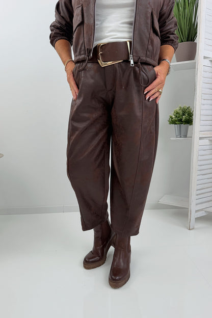 Stilvolle elegante Hose in Chocolate (38-42)
