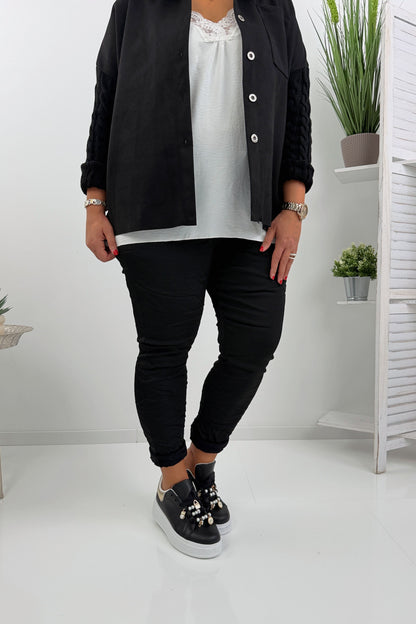 Lässige Jogpant in Schwarz (42-46)