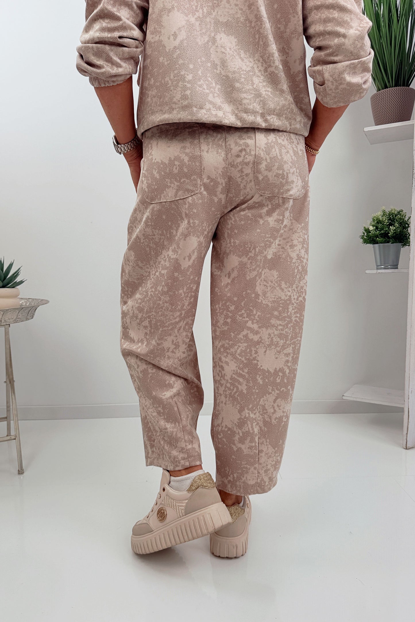 Stilvolle elegante Hose in Beige (38-42)