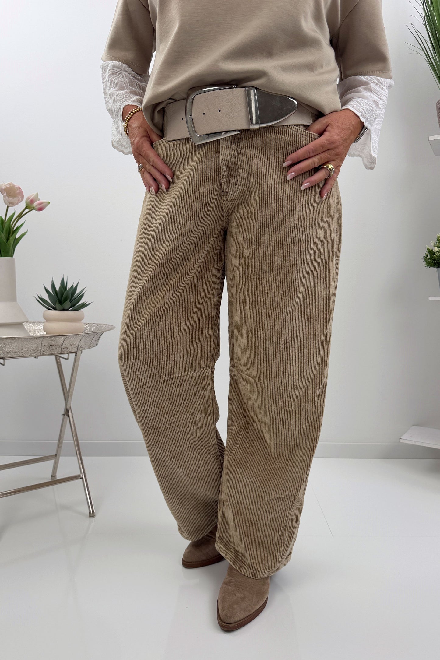 Modische Cordhose (38-42)