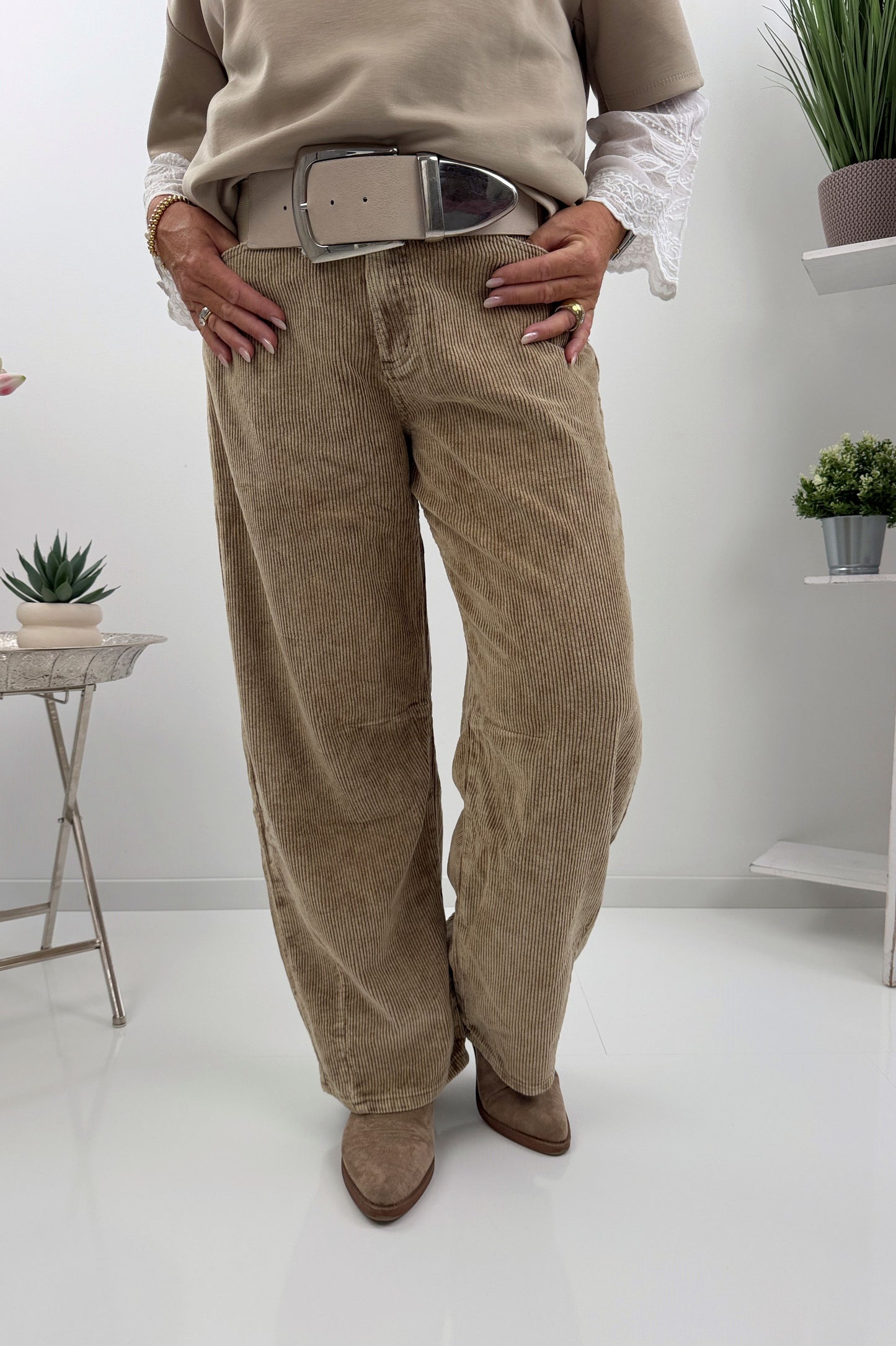 Modische Cordhose (38-42)