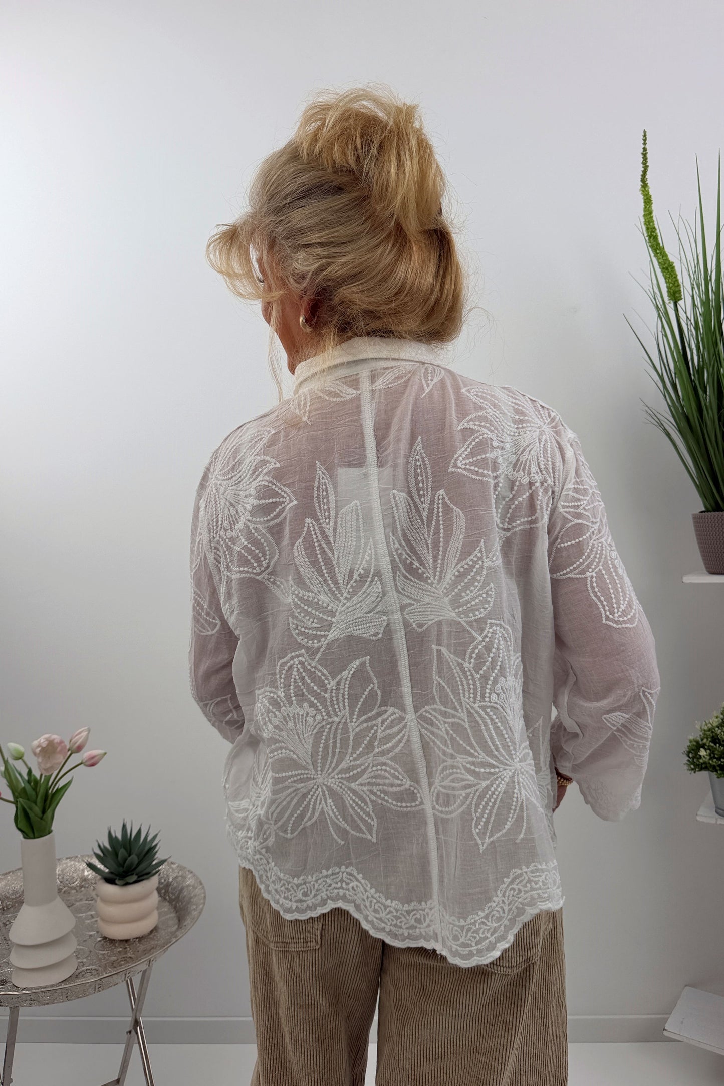 Stylische Blumenbluse (38-42)