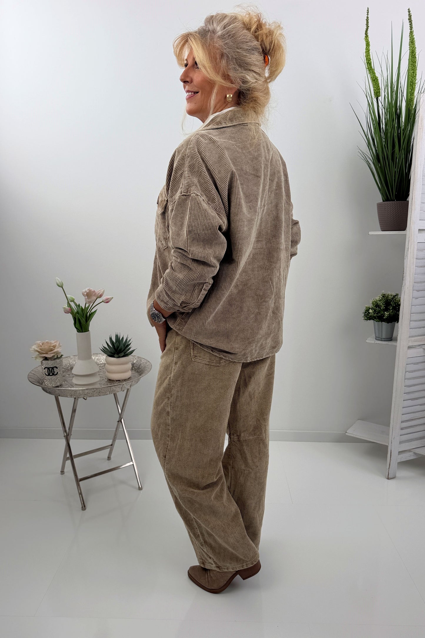 Modische Cordhose (38-42)