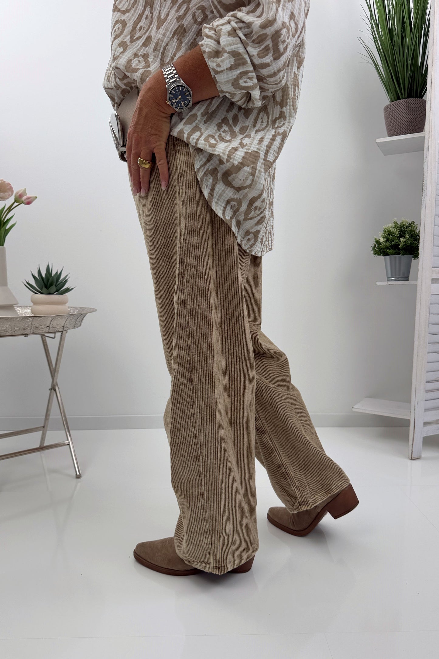 Modische Cordhose (38-42)