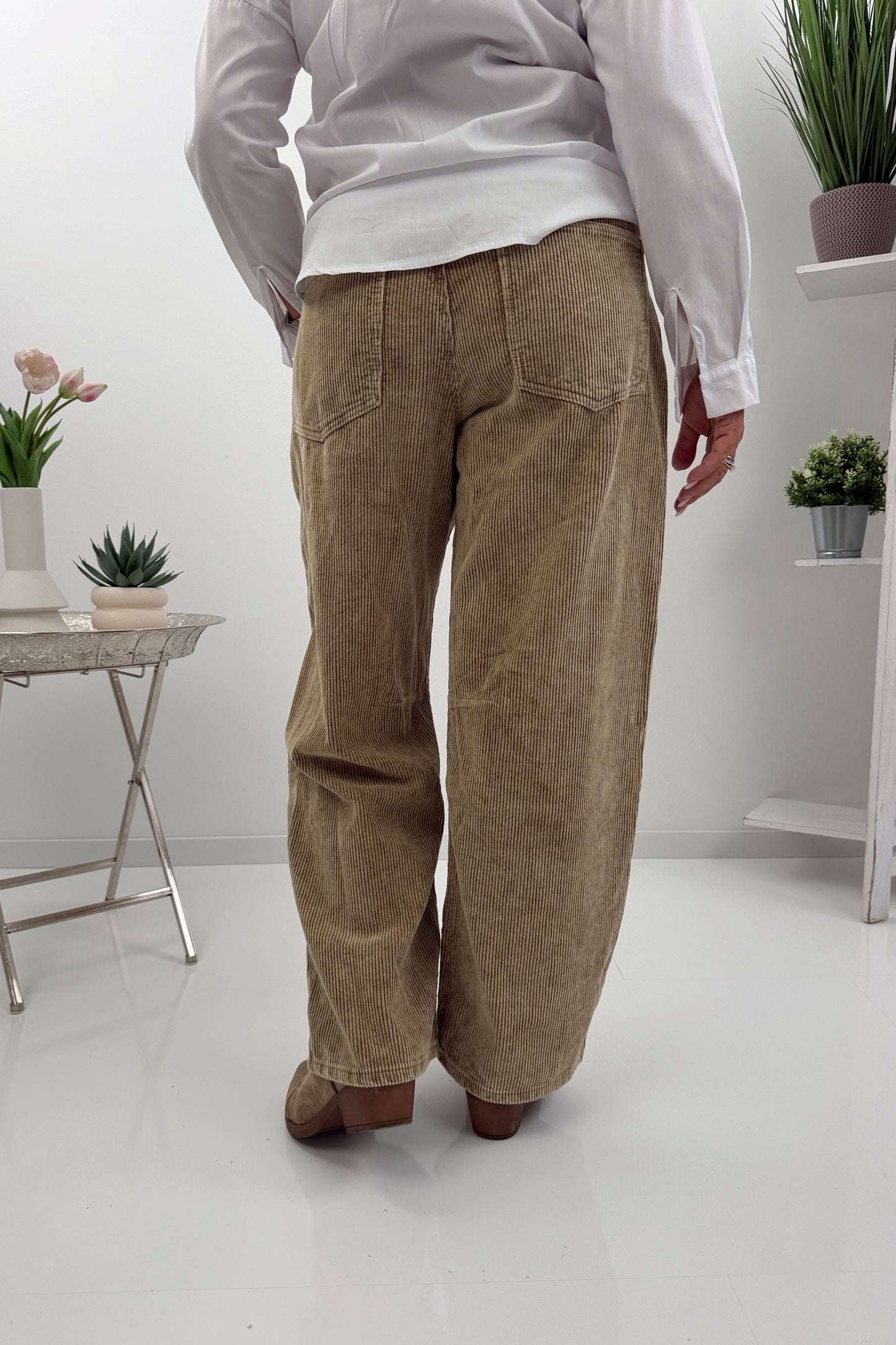 Modische Cordhose (38-42)
