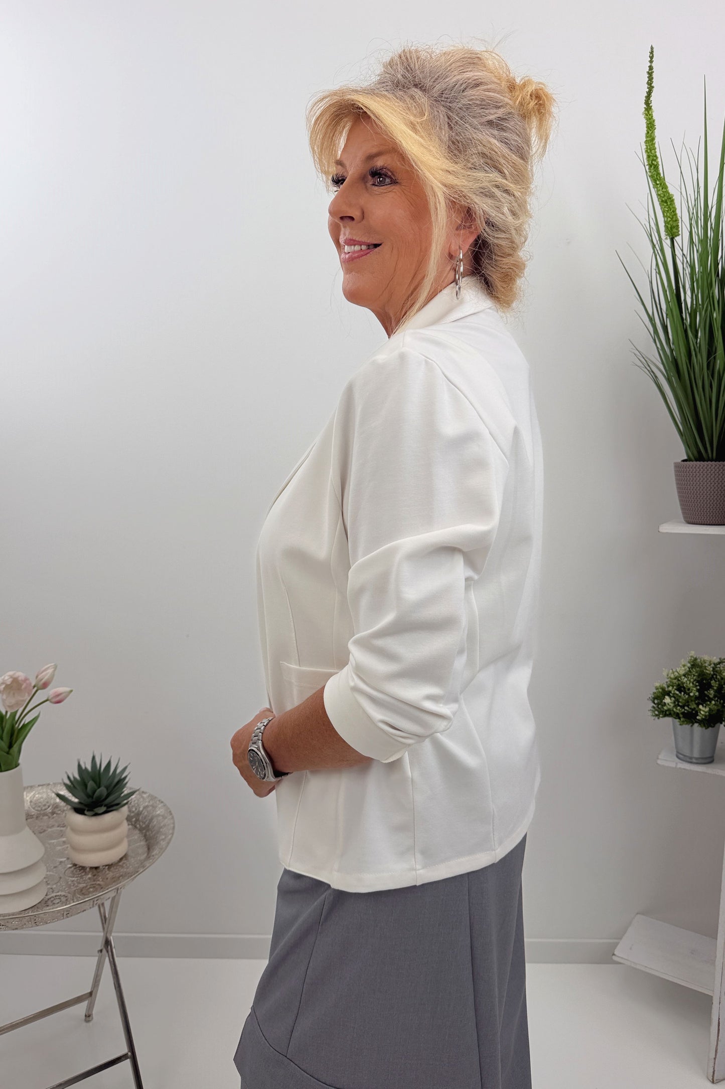 Moderner Blazer in Off-White (38-42)