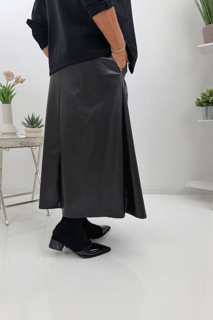 Moderner Lederrock in Schwarz (38-42)
