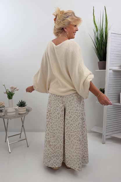 Moderner Pullover in Beige (38-46)