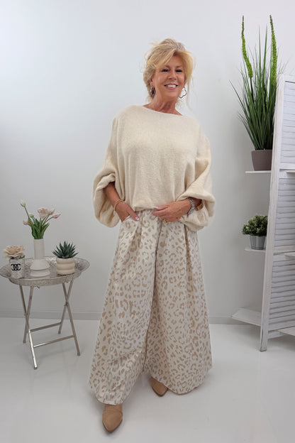 Moderner Pullover in Beige (38-46)