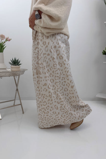 Moderne Palazzohose in Creme-Beige im Leopardenlook (36-40)