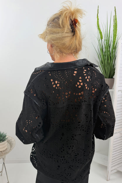 Modernes Hemd im schwarzem Lederlook (38-44)