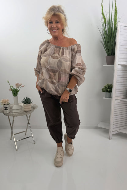 Bluse mit Stylischen Muster in Beige (38-44)