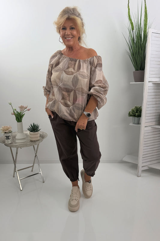 Bluse mit Stylischen Muster in Beige (38-44)