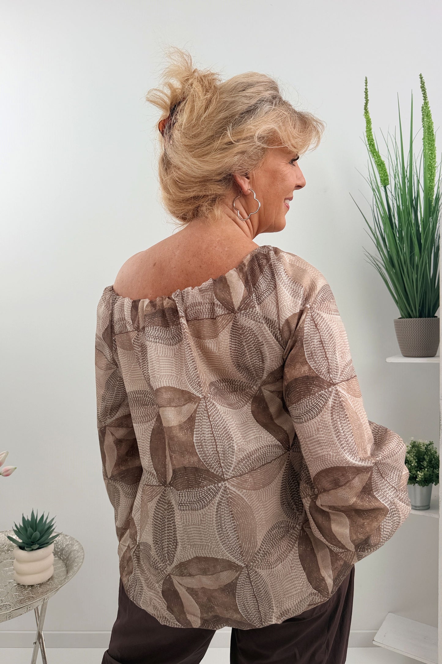 Bluse mit Stylischen Muster in Beige (38-44)