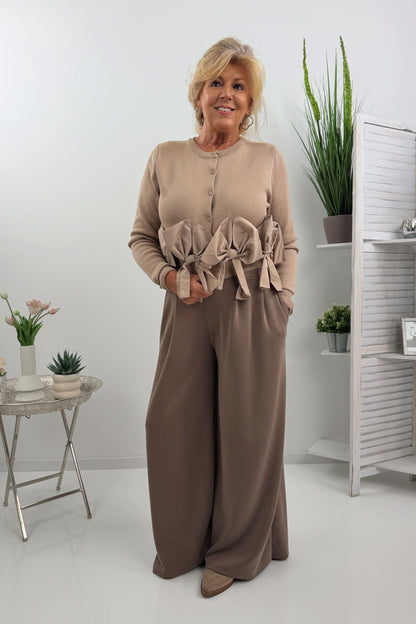 Gemütliche Strickjacke in Taupe (36-40)
