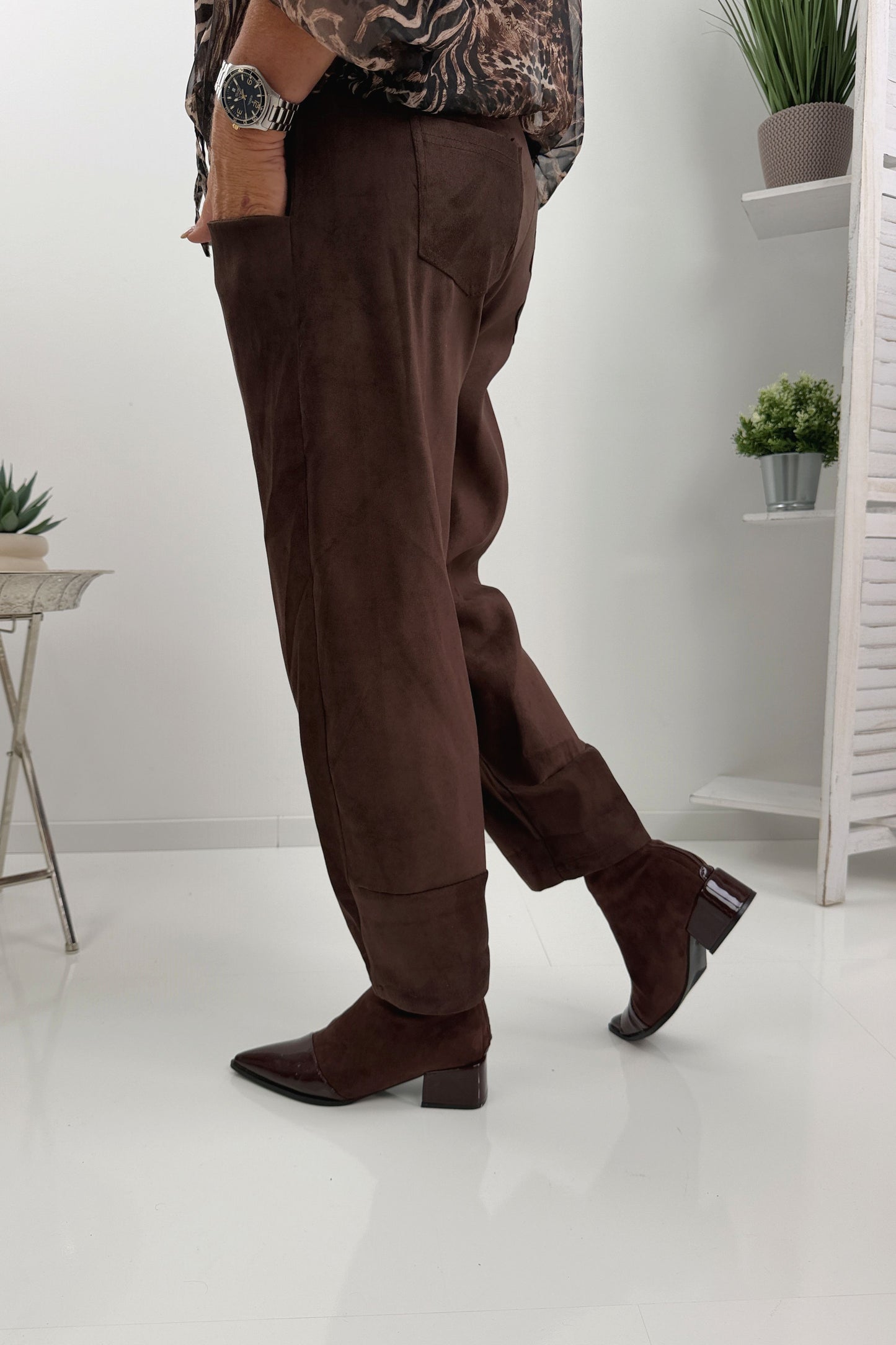 Waschvelours Lederhose in Schokofarben (38-42)