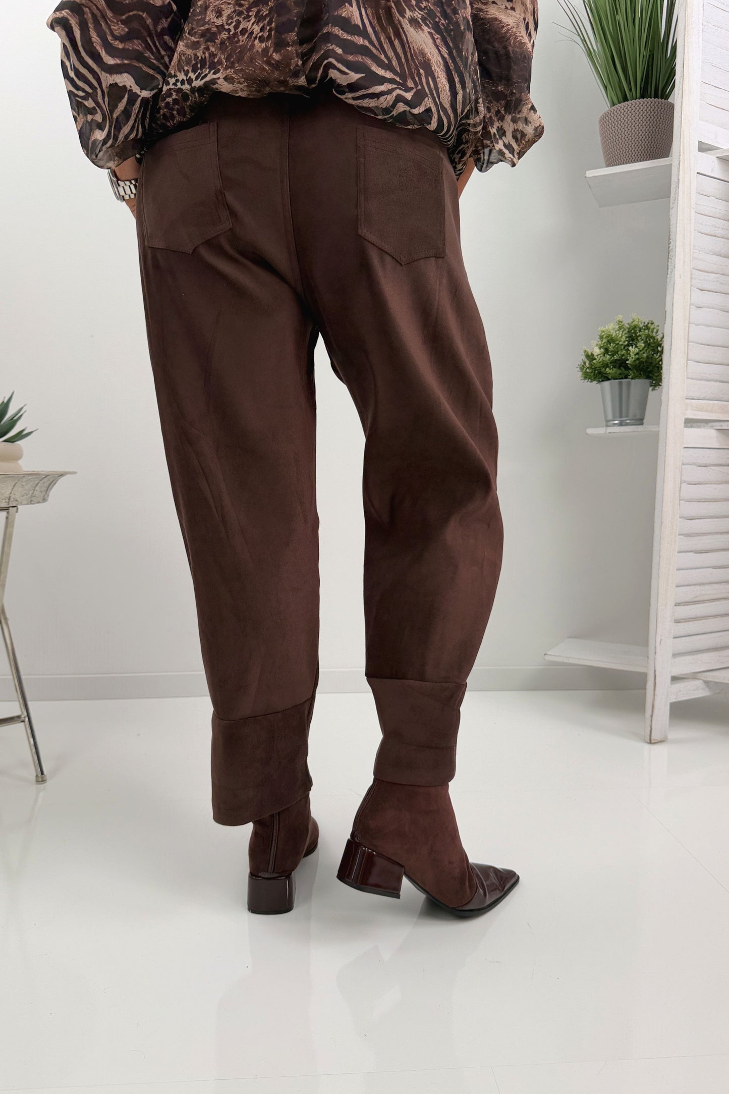 Waschvelours Lederhose in Schokofarben (38-42)