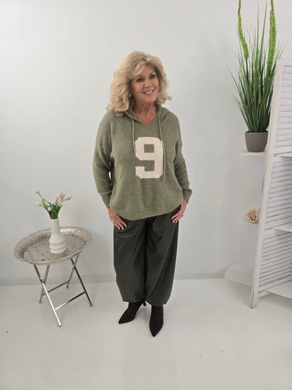 Lässiger Pullover in Khaki mit sportiver Kapuze  (38-44)