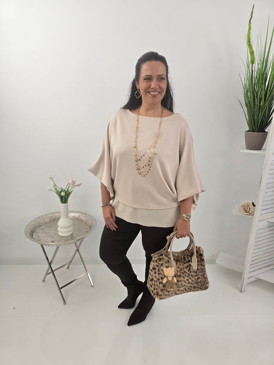 Lässiges Sweatshirt in elegantem Beige mit femininem U-Boot-Ausschnitt (36-42+)
