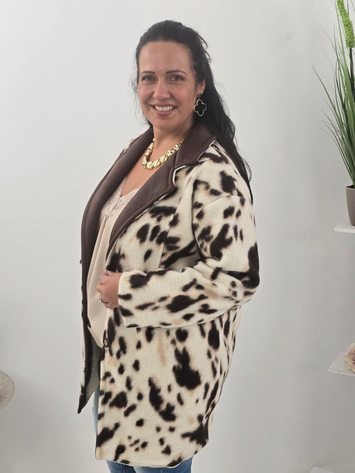 Stilvolle Jacke in Ecru-Schoko mit besonderem Materialmix (40-46)