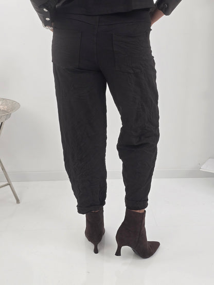 Ausgefallene Joggpant in warmem Schoko mit besonderem Materialmix (38-42)