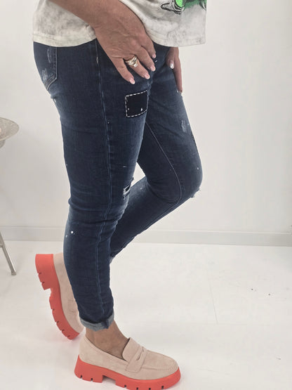 Modische Jeans in Dark Blue mit auffälligen Dots ( L:38-40, XL:42)
