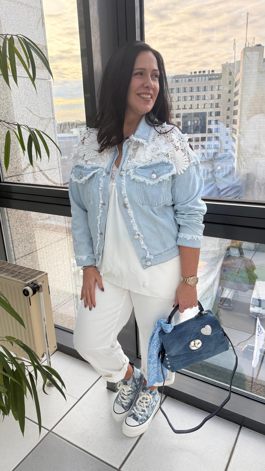 Jeanstasche in Jeansblau/Batiklook