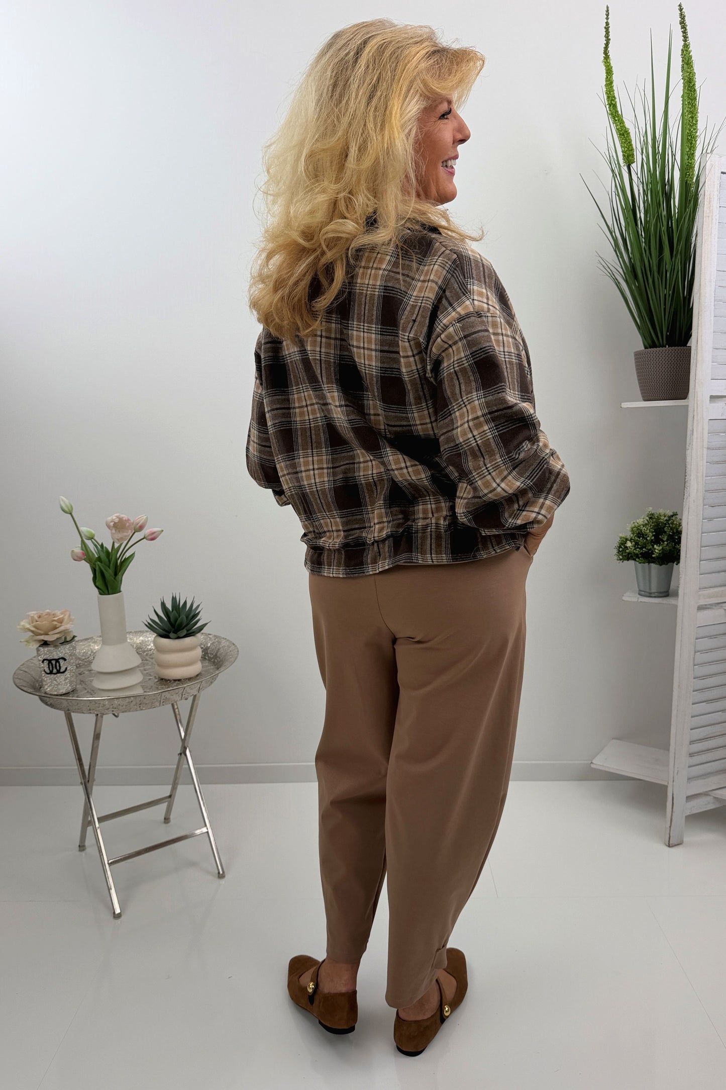 Trendiger Blouson in Schoko-Camel (38-42/44)