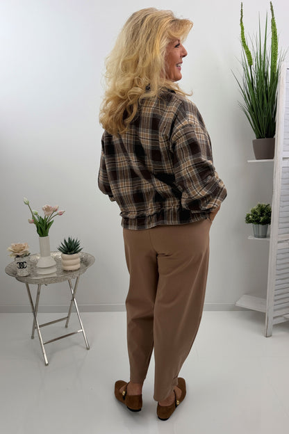 Trendiger Blouson in Schoko-Camel (38-42/44)